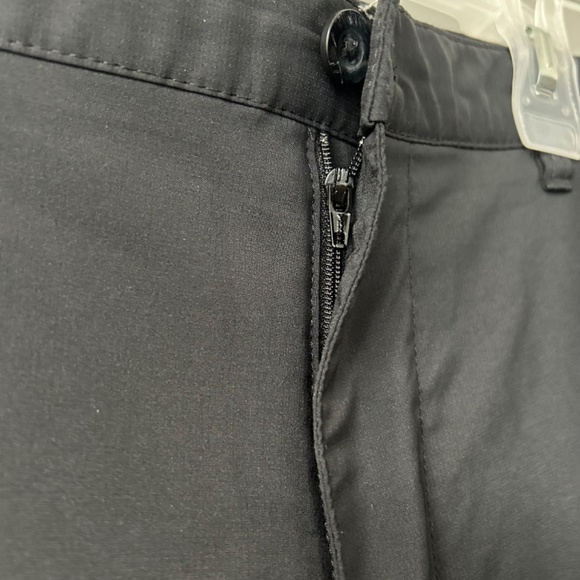 Chaps Golf 78 Men’s Black Shorts 32” Waist - Picture 6 of 8